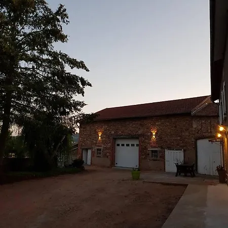 Holiday home Chez Arnaud Sauna Et Jacuzzi